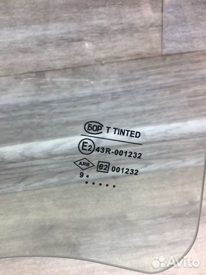 Стекло заднее правое Renault Logan 1 / Рено Логан