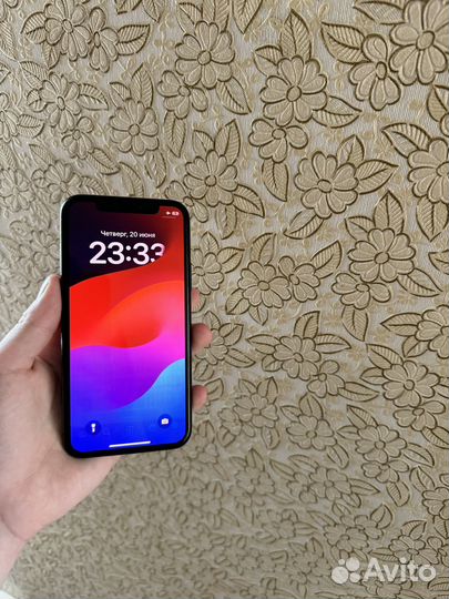 iPhone 11 Pro, 64 ГБ