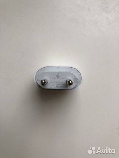 Зарядное устройство для телефона Apple