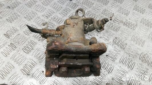 Суппорт тормозной задний правый volkswagen sharan