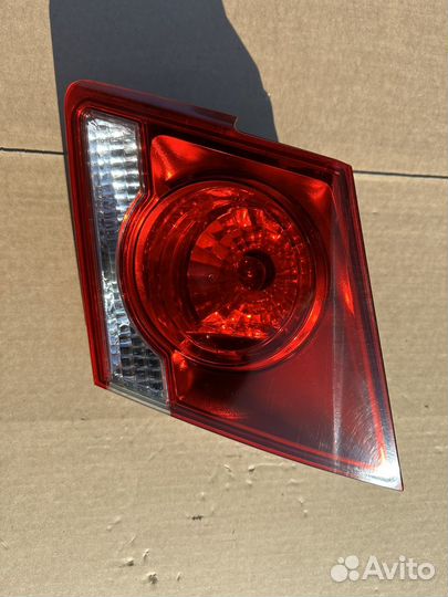 Фонарь задний правый Chevrolet Cruze