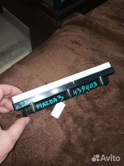 Дисплей mazda 3