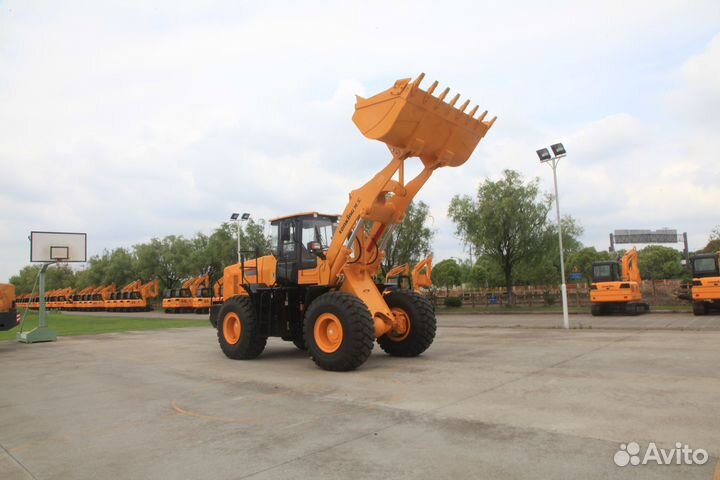 Фронтальный погрузчик Lonking CDM856, 2023