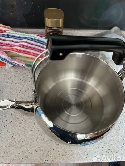 Чайник со свистком