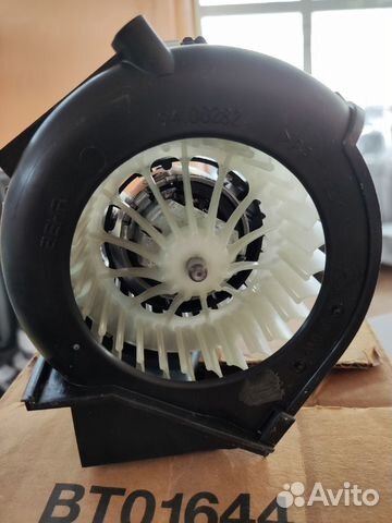 Мотор печки отопителя салона Mercedes Benz W220