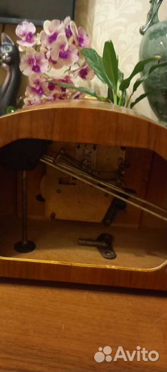 Старинные часы с боем