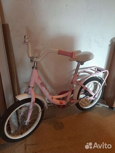 Велосипед для девочки 3-7 лет