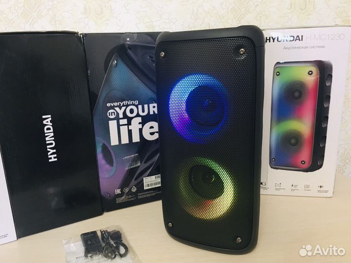 Блютуз колонка с радио