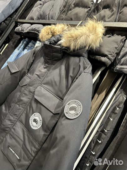 Зимняя парка Canada goose