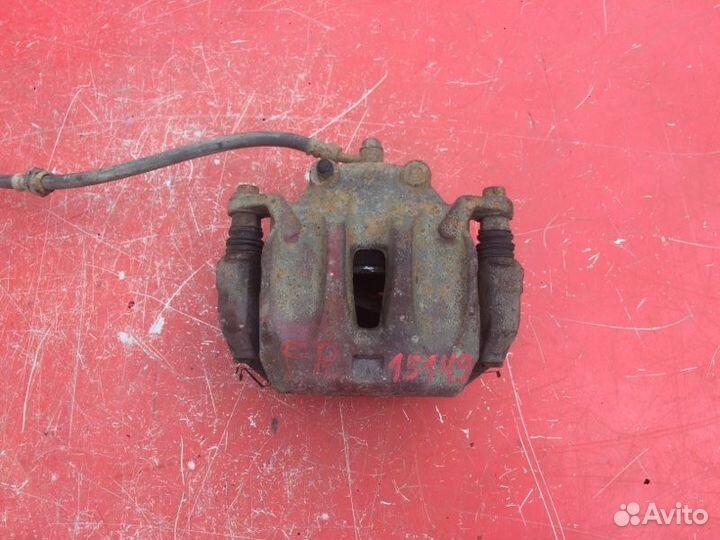 Суппорт тормозной передний правый Nissan Murano