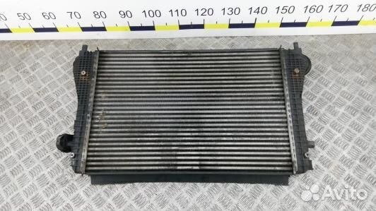 Радиатор интеркуллера volkswagen passat B6 (89T30K