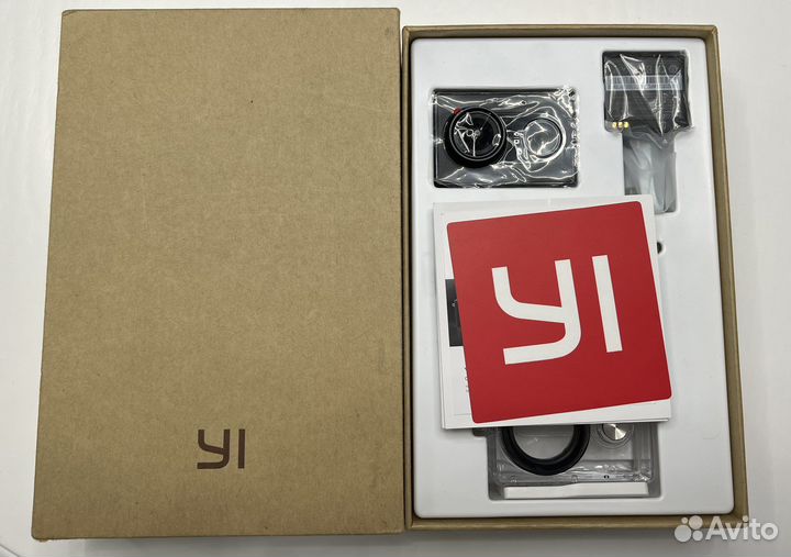 Экшн камера xiaomi yi новая