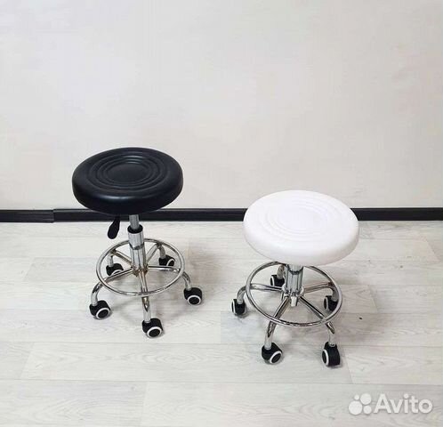 Стул для мастера по наращиванию ресниц