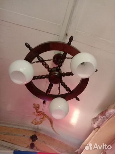 Люстра-штурвал