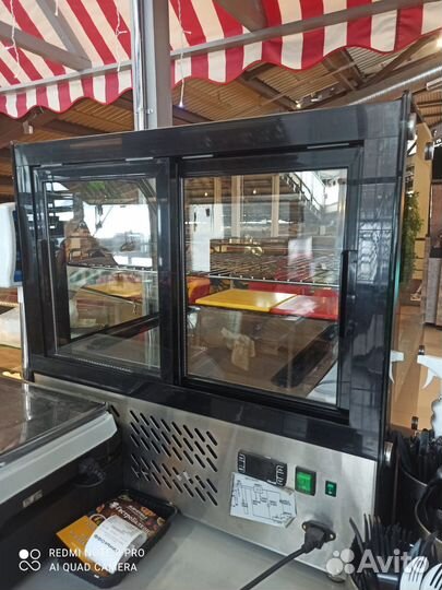 Кондитерская настольная витрина Viatto HTR100