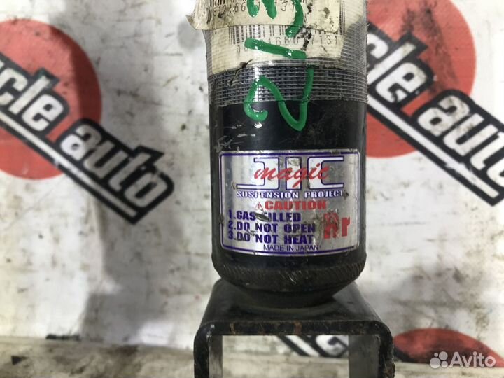 Стойка nissan cima GF50, GNF50, HF50 R Зад / Задни