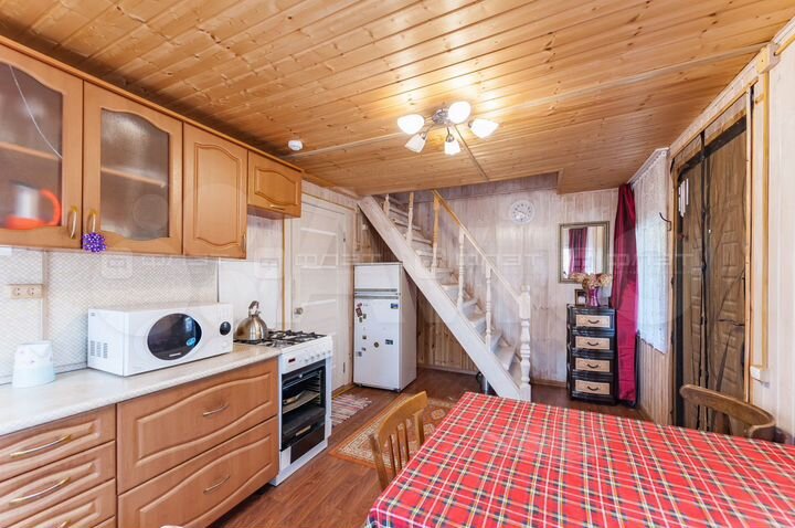 Дача 65,8 м² на участке 4 сот.