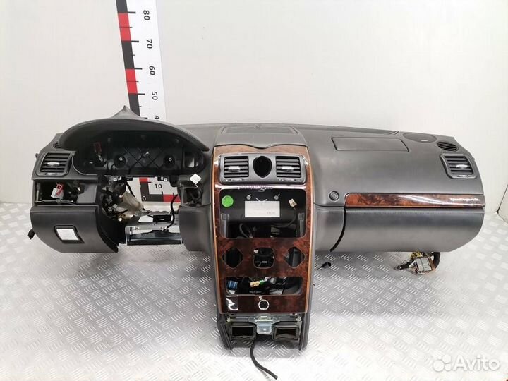 Панель передняя салона (торпедо) Maserati 5