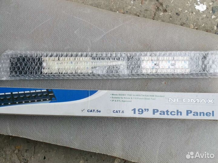 Патч-панель Neomax 12 портов 19