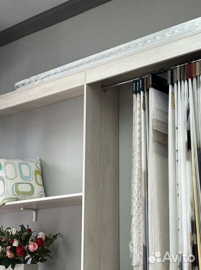 Карниз потолочный с планкой