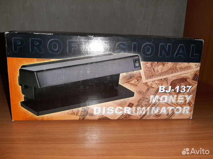 Детектор банкнот