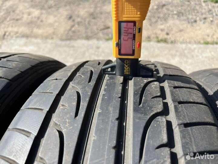 Dunlop SP Sport Maxx 215/45 R16 86H