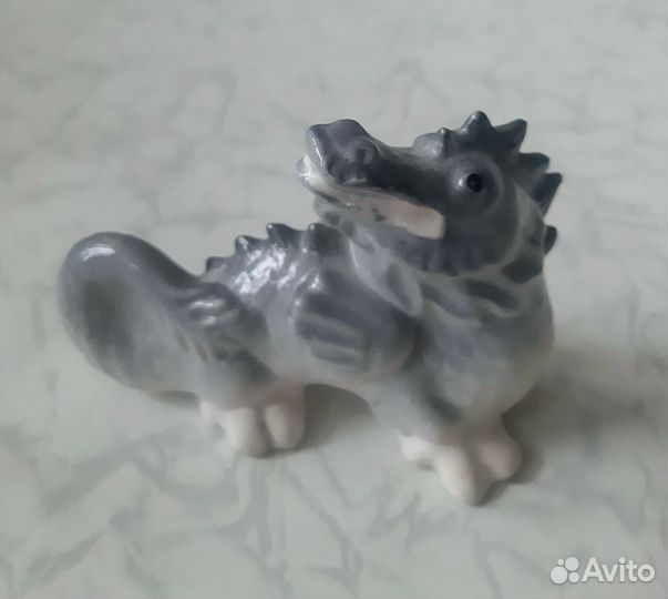 Фарфоровые статуэтки животных 