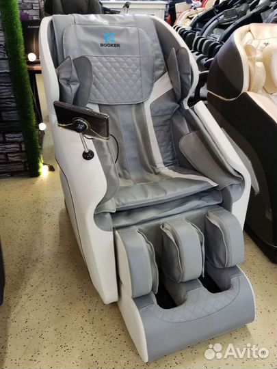 Массажное кресло