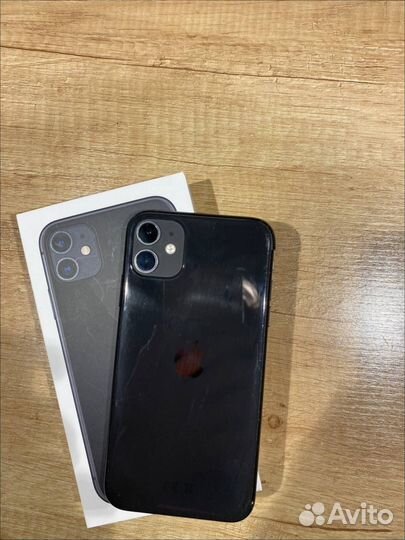 iPhone 11, 64 ГБ