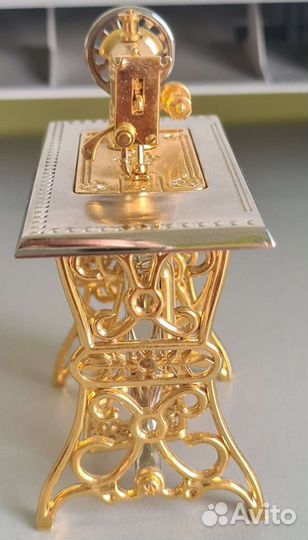Карета Сваровски Swarovski швейная машинка