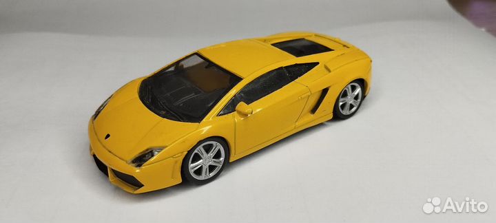 Модель 1/43 Lamborghini