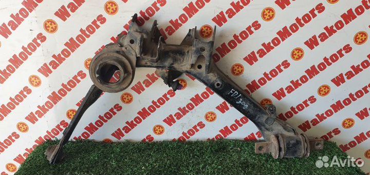 Рычаг подвески нижний задний левый Honda Civic FD1