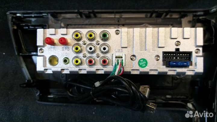 Штатная магнитола (шгу) Toyota Corolla NDE180