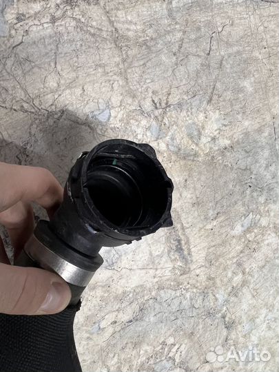 Патрубок Audi Q7