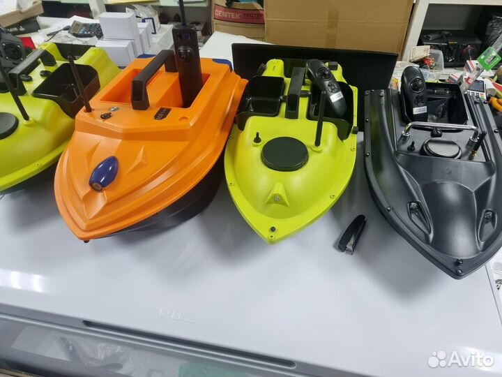 Прикормочный кораблик