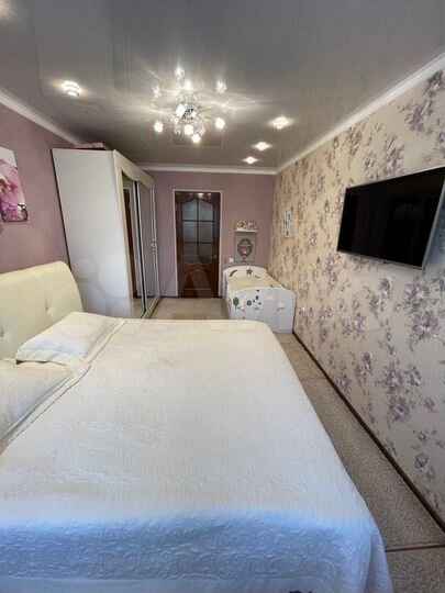 2-к. квартира, 65 м², 1/5 эт.