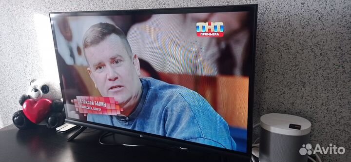 Телевизор SMART tv 32