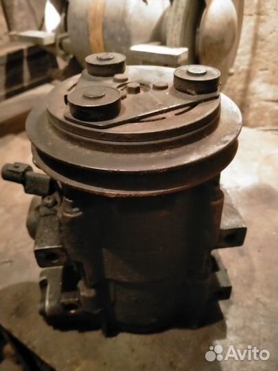 Компрессор кондиционера hyundai starex D4BH