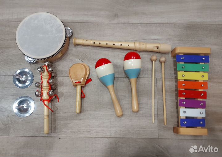Набор музыкальных инструментов