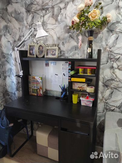 Письменный стол IKEA