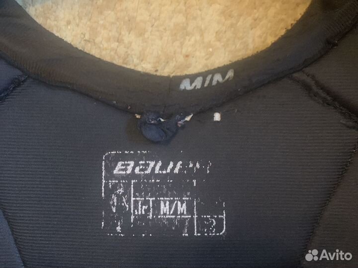 Нагрудник хоккейный jr m