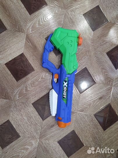 Водный пистолет на запчасти