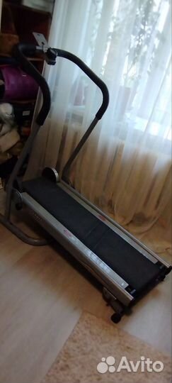 Механическая беговая дорожка