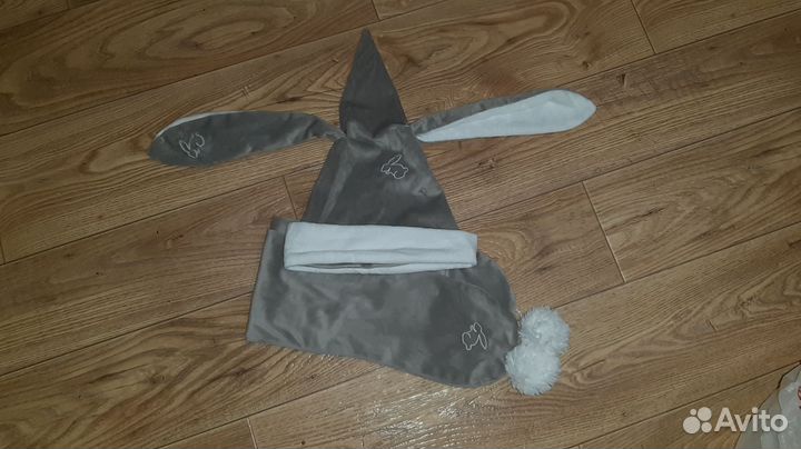 Новогодняя шапка,шарф и рукавицы зайца