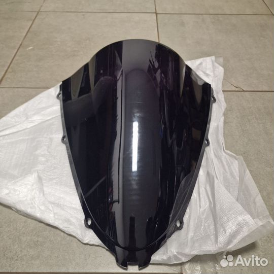 Kawasaki ZX14R 06-14 ветровое стекло