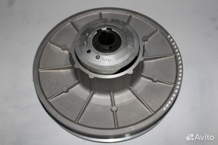 Шкив вариатора снегохода Тайга 25мм 6 вкладышей
