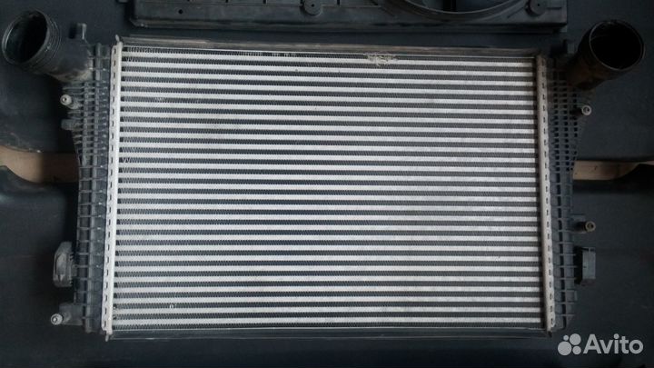 Golf Touran Passat Superb интеркулер 1k0145803t