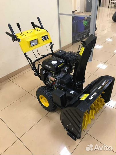 Снегоуборщик Huter SGC 8100