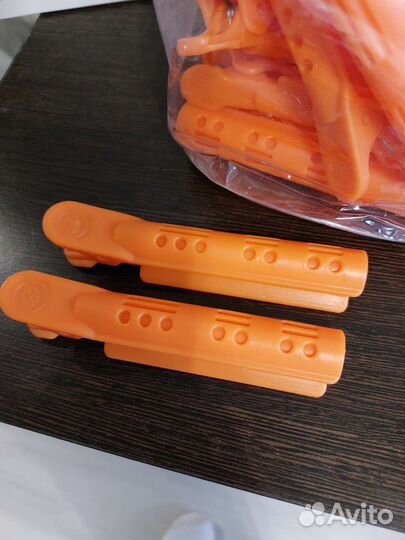 Заколки для прикорневого объёма