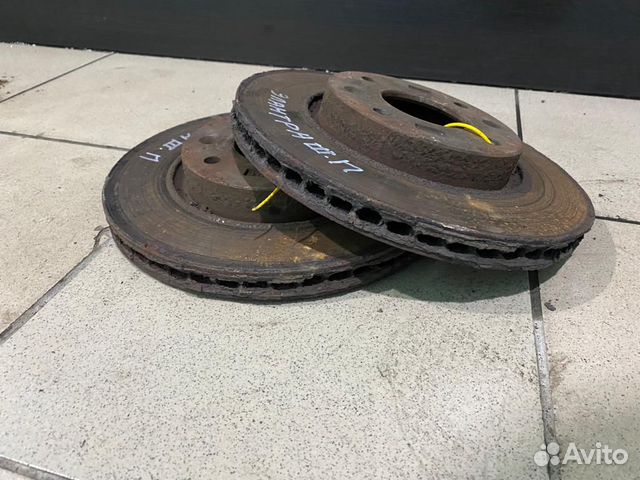 Тормозной диск передний Hyundai Elantra 3 XD